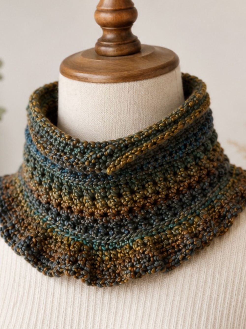 Handmade (new) multicolored stylish crochet cowl